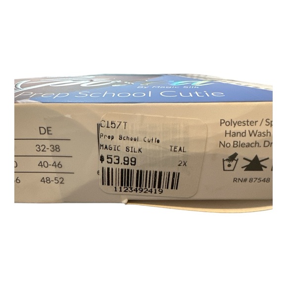 Exposed Prep School Cutie - Picture 2 of 3